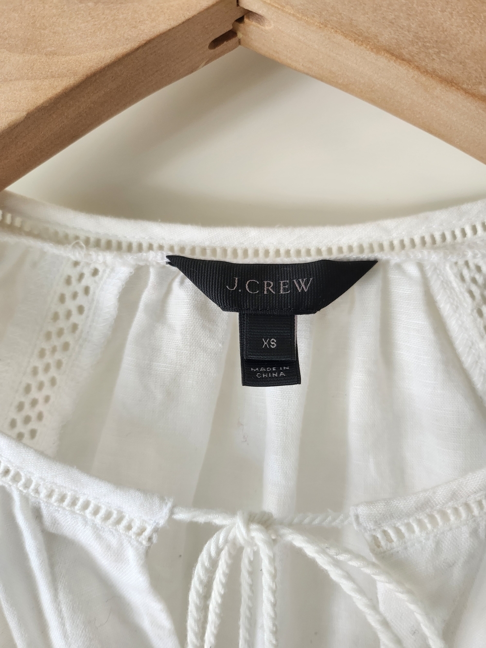 J.Crew Beach Coverup In White Linen With Eyelet Details - Picture 6 of 6